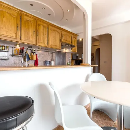 Appartement Juan Les Pins Proche Cap D'antibes Antibes