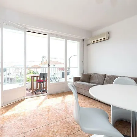 Appartement Juan Les Pins Proche Cap D'antibes Antibes